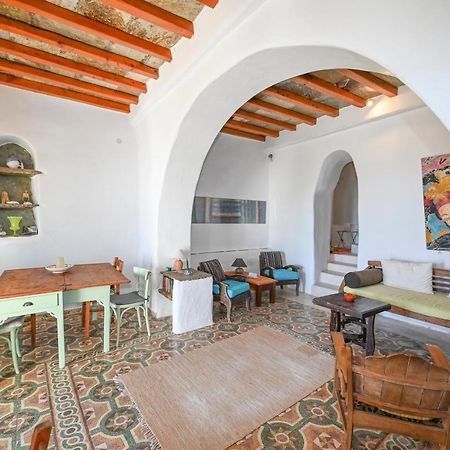Villa Hill-Ton Arnados Buitenkant foto